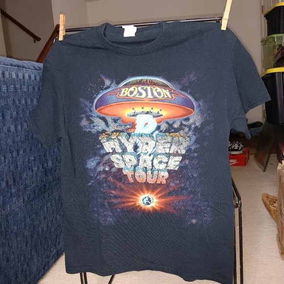 Boston Hyper Space Tour Concert T-Shirt Band Tee Size Med - Picture 2 of 4